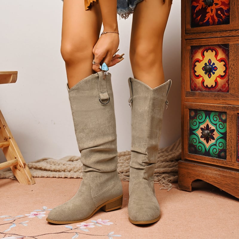 Moteriški zomšiniai aukšti botai su aštriu pirštu ir tvirtu vidutinio aukščio kulnu, Europos ir Amerikos stilius