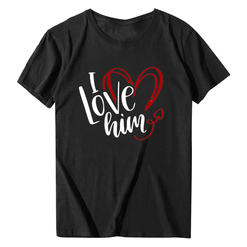 T-krekls ar mīlestības sirds izdruku, Milk Silk un poliesters, apaļš kakls, īsās piedurknes, brīvs siluets