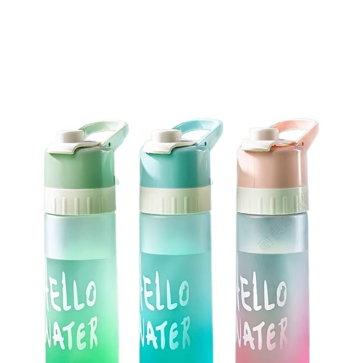 Čaša za vodu s raspršivačem za školu i sport – Opći stil, Šifra proizvoda F97mh9hjm9j7jt, Marka: Drugo