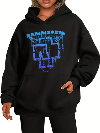 Moteriškas megztinis su gobtuvu — ilgos rankovės, apvali kaklo iškirptė, poliesteris, ruduo 2025