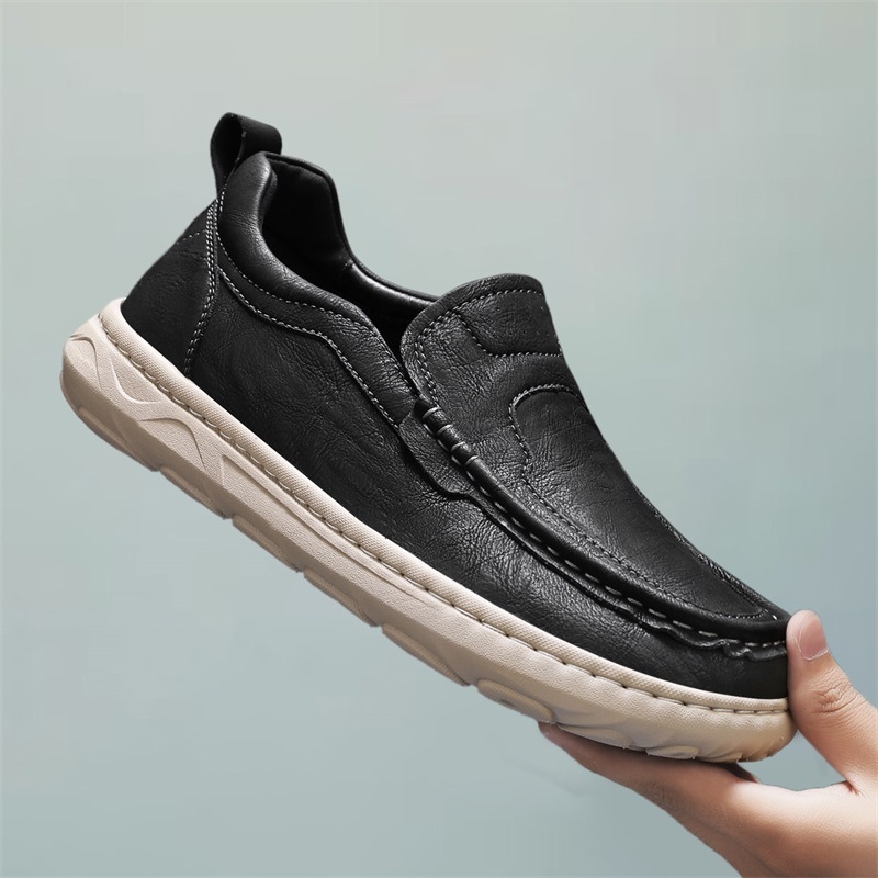 Vīriešu ādas slip-on loaferi ar mikrošķiedras augšpusi, gumijas zole, zems augšējais līmenis, apaļš purns