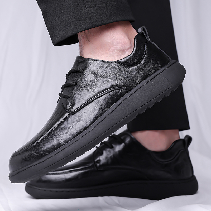 Muške kožne loaferice s gornjim dijelom od mikrovlakana, kožni toe cap, plastični đon, ravni potplat