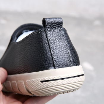 Vīriešu ikdienas slip-on kurpes, augšdaļa no pirmās kvalitātes liellādas ādas, apaļa purngala, gumijas zole, japāņu ārējais stils