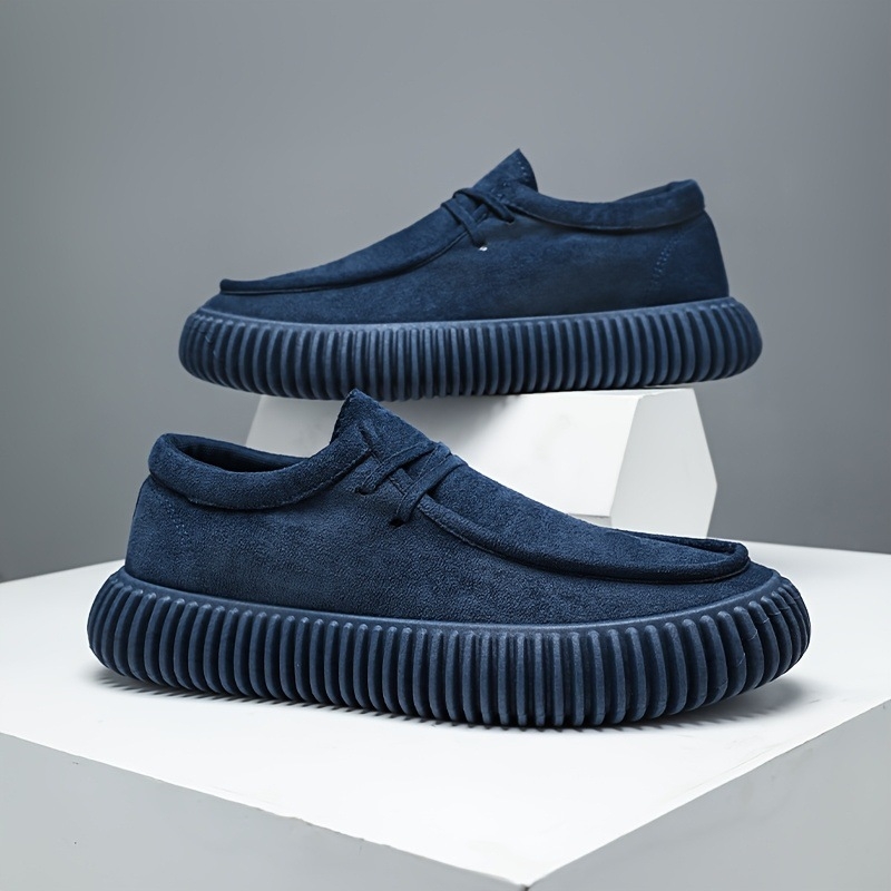 Zemo augšdaļu sporta kurpes ar ribotu PVC augšpusi un PU iekšējo zoli, unisex