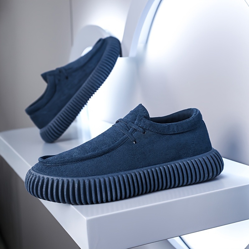 Zemo augšdaļu sporta kurpes ar ribotu PVC augšpusi un PU iekšējo zoli, unisex