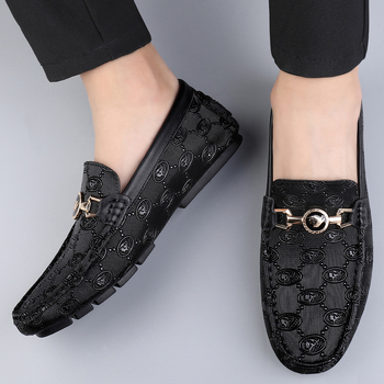 Vīriešu slip-on ikdienas apavi no augšējā slāņa liellopu ādas, gumijas zole, apaļš purngals, elpojoši un pretnoplīšanas īpašības, rudens sezonai