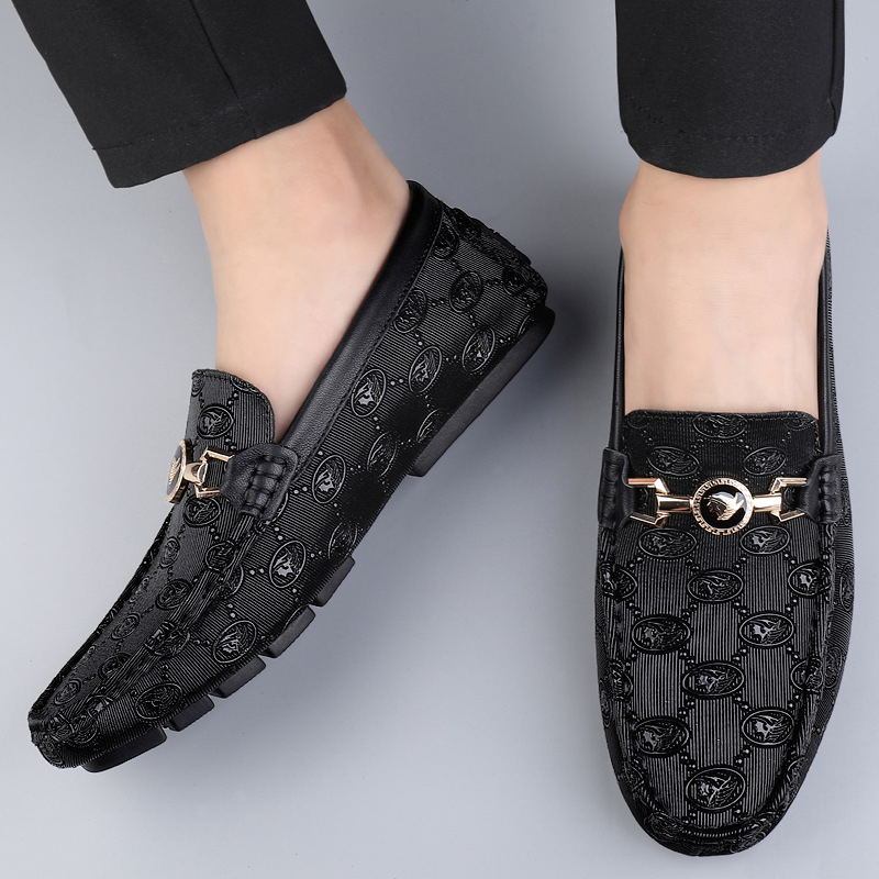 Vīriešu slip-on ikdienas apavi no augšējā slāņa liellopu ādas, gumijas zole, apaļš purngals, elpojoši un pretnoplīšanas īpašības, rudens sezonai