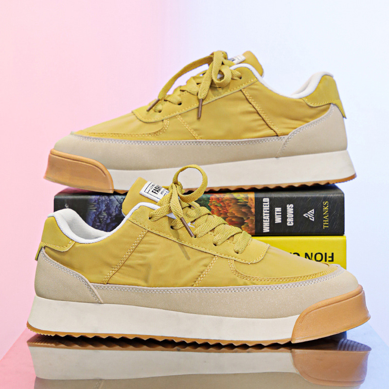 Casual muške tenisice tip Dad Shoes – gornji dio od dvostruke kože i tekstila, kožna unutrašnjost, gumeni potplat, vezanje, okrugli vrh