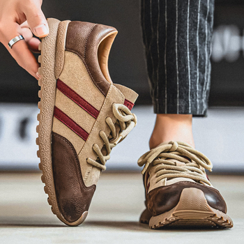 Vīriešu loaferi no pirmās kvalitātes ādas, vasarai, ar asu purnu, ar šņorēm, retro sporta stila