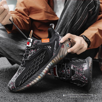 Vīriešu sportiskas ikdienas elpojošas kurpes ar tīkla augšdaļu — augšdaļa no tīkla, PU iekšējā zolīte, pretslīdējoša gumijas zole, zems papēdis 1–3 cm, šņorēšana