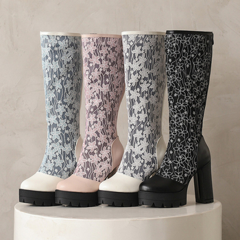 Unisex zābaki ar satīna augšu, vidēja garuma, plats papēdis, aizmugurē rāvējslēdzējs, apaļa purns