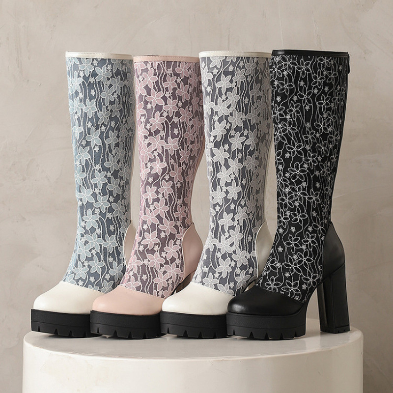 Unisex zābaki ar satīna augšu, vidēja garuma, plats papēdis, aizmugurē rāvējslēdzējs, apaļa purns