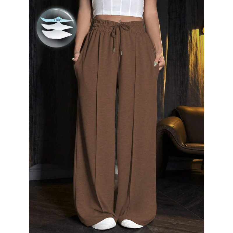 Z 91560 Brīvas pieguļošas sporta bikses ar auklu, pieguļošs siluets, aizdare ar trim rindām pogu, galvenais audums: acetāta šķiedra, četri gadalaiki, vasara 2023