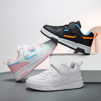 Tenisice s tankom potplatom, Unisex, Gornji dio od sintetičke kože, Potplata TPR, Kopčanje na Velcro