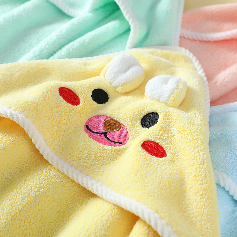 Dječji ručnik za kupanje s kapuljačom, dizajn zeca, upijajući koralni fleece, težina 200–300 g/m², 150D vlakna, izvešena završna obrada