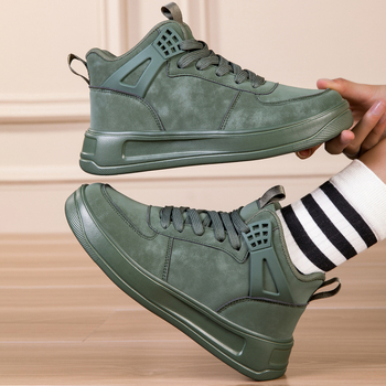 Skate tenisice srednje visine | gornji dio PU, gumeni potplat, mrežasta podstava, vezanje šnure