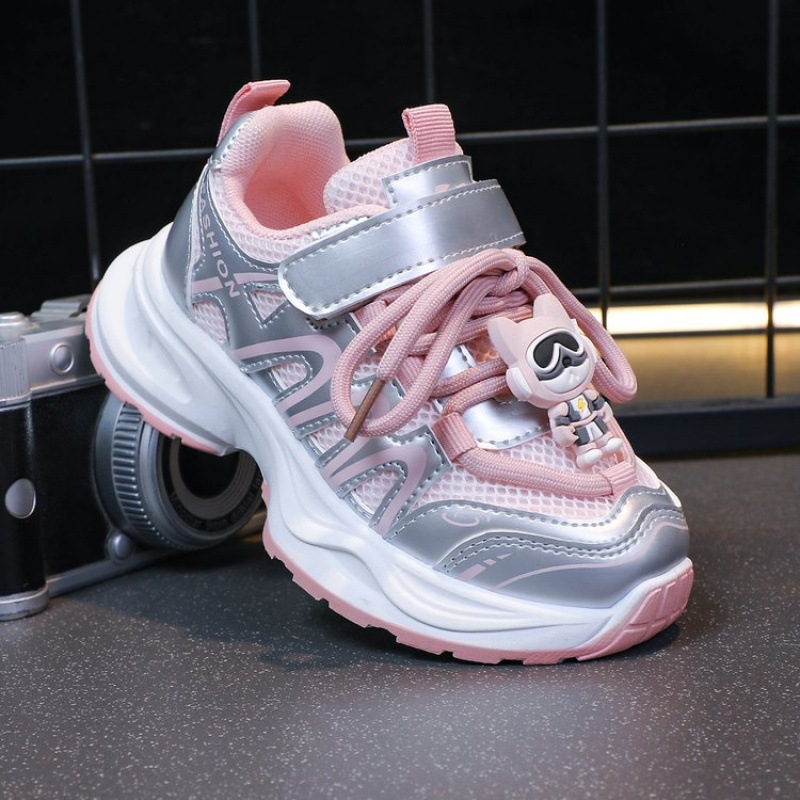 Vaikų sportiniai bateliai dad shoes stiliaus, tinklinis viršus, amortizacija smūgiams, vasariškai kvėpuojantys, guminė padas, kilmė Zhejiang Wenling