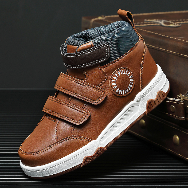 Chlapčenské tenisky s vysokým zvrškom | PU zvršok, gumová podrážka, zapínanie na suchý zips, nepremokavé a protišmykové (PU zvršok, gumová podrážka, zapínanie na suchý zips, nepremokavé, protišmykové)