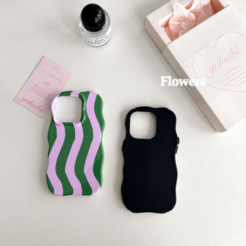 2-in-1 dėklas su Ins stiliumi bangų juostelėmis, skirtas iPhone 11–14 serijai, plėvelės medžiaga, atsparus kritimams, pritaikomas