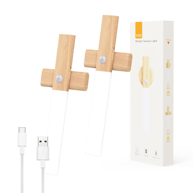 Krustveid nakts gaisma ar kustības sensoru, koka imitācija, uzlādējama LED sienas lampiņa ar magnētisku piestiprināšanu