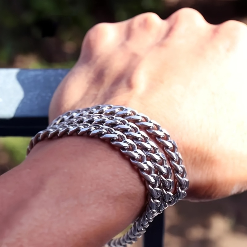 Vyrų nerūdijančio plieno kaklo grandinė su kubano tipo grandine, geometrinis dizainas, 30 g, 2025 m. pavasaris