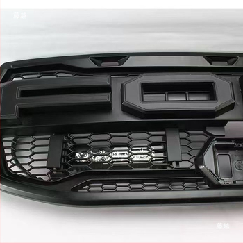 Universālais metāla pastiprinājuma stiprinājums automašīnas radiatora režģim (slēgta uzstādīšana, izturīgs pret koroziju, saderīgs ar LED lukturiem)