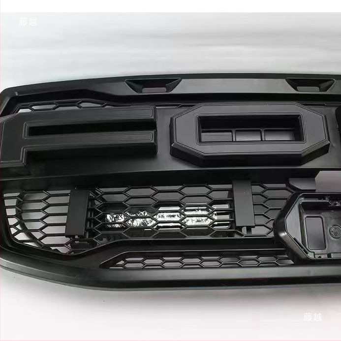 Универсална метална усилваща скоба за радиаторна решетка на автомобил (невидима инсталация, устойчива на корозия, съвместима с LED прожектори)