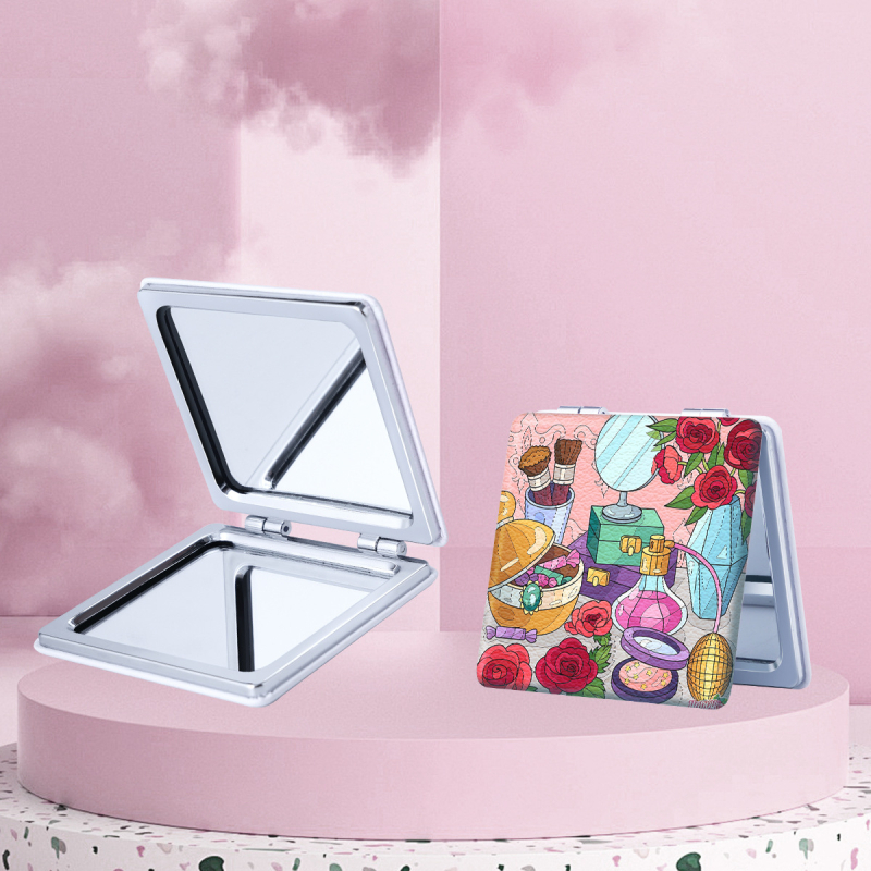 Oglindă de machiaj pliabilă, portabilă, cu design HD desen animat, ramă PU/PS/PVC, lentilă PC sticlă, imprimare logo și personalizare disponibile