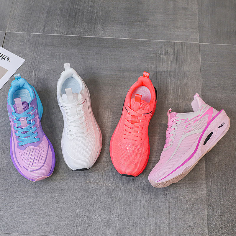 Női chunky sneaker - PU+Mesh felső rész, fűző, kerek orr, középmagas sarok 3–5 cm