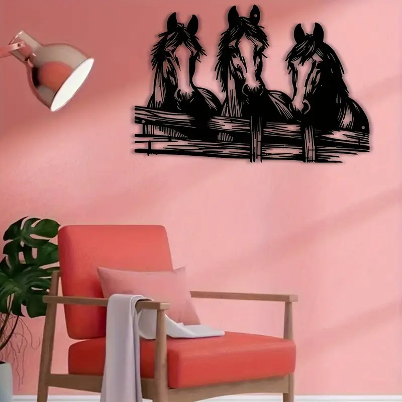 Željezni zidni umjetnički rad s tri konja, industrijski stil, moderni minimalistički dizajn, pogodno za dom, ured i hotele
