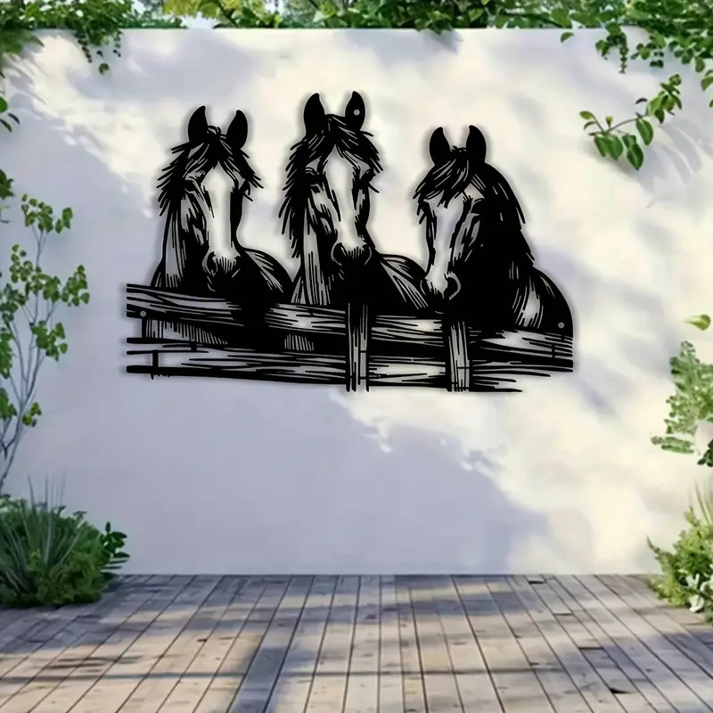 Željezni zidni umjetnički rad s tri konja, industrijski stil, moderni minimalistički dizajn, pogodno za dom, ured i hotele