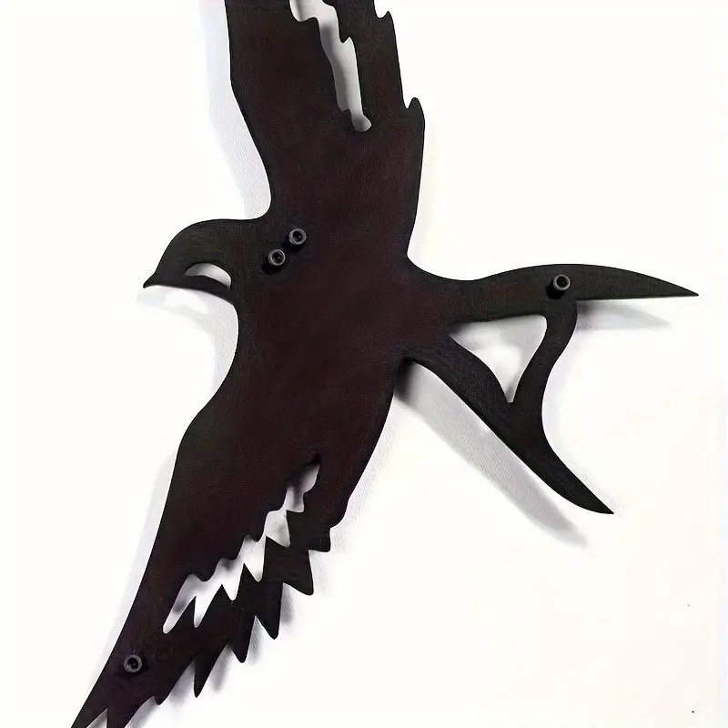 Metalna ptica zidna skulptura, životinjski motiv, moderno minimalistički stil, materijal: željezo, pakiranje: papirnata kutija