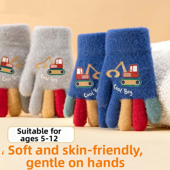 Adīti bērnu pirkstu cimdi – karikatūrais ekskavators, silts, druka, vecums 5–12 gadi