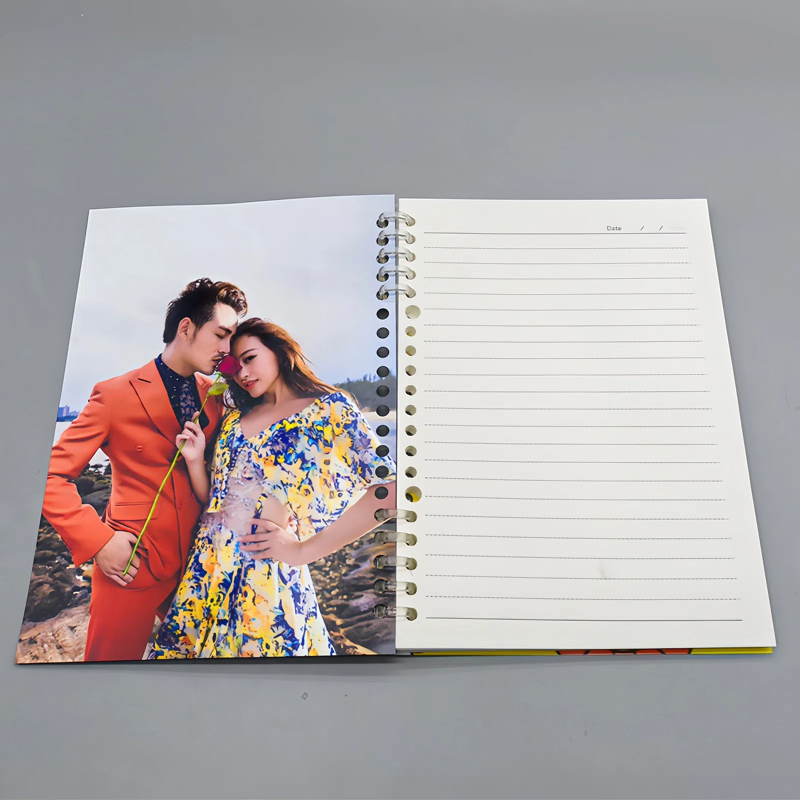 Piezīmju grāmata ar spirālveida vāku, PVC vāks, iekšējais papīrs no zāļu šķiedrām, biroja stila, preces numurs 7878