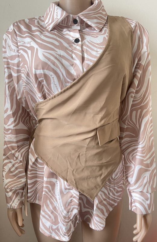 Svītrainā krekls ar garām piedurknēm, kostīmu kakls, kolāžas paneļu detaļas