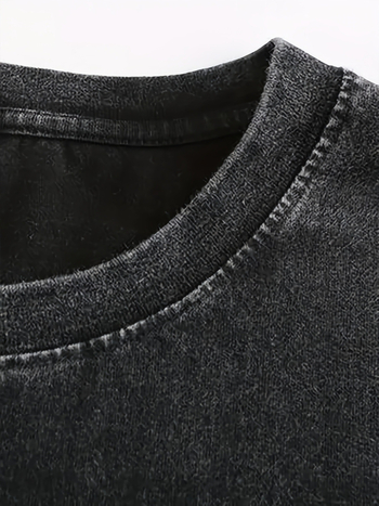 T-krekls ar apļu kaklu, brīvs piegriezums, 100% kokvilna, galvaskausa zīmējums