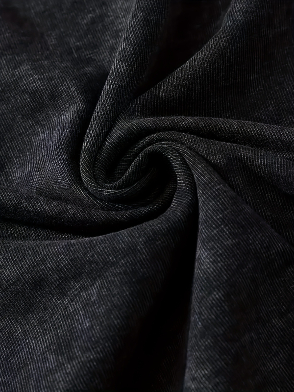 T-krekls ar apļu kaklu, brīvs piegriezums, 100% kokvilna, galvaskausa zīmējums