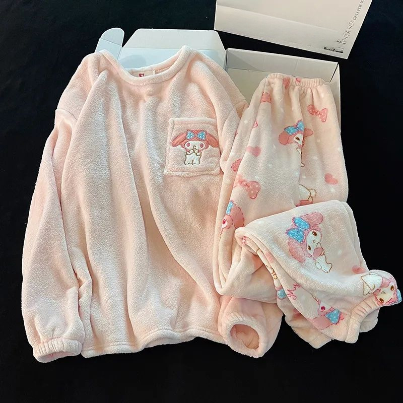 Moterų koralinis fliso pižamų komplektas su šypsenos spaudu, ilgomis rankovėmis, 3/4 kelnes – kasdieniam namų dėvėjimui, pavasaris 2025