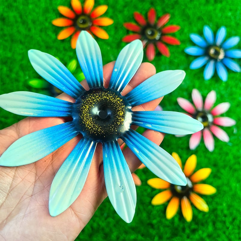 Dzelzs sienas pakaramais ar ziedu motīvu, ģeometriska forma (dzelzs • zieds • Mijia crafts • ģeometriska forma)