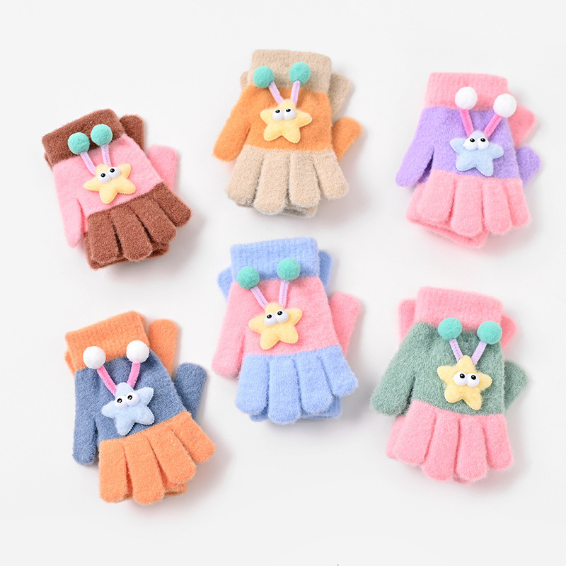 Bērnu pilnpirkstu cimdi, no kokvilnas šķiedras, svītrainais raksts, karikatūras stils, vecums 3–6 gadi