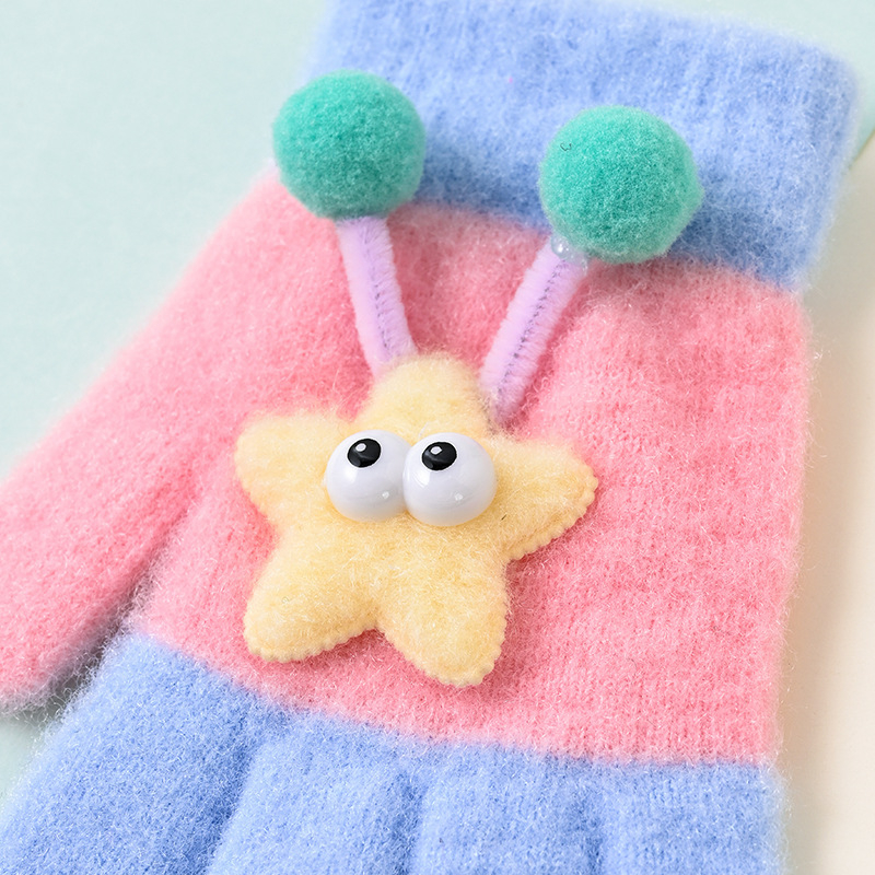 Bērnu pilnpirkstu cimdi, no kokvilnas šķiedras, svītrainais raksts, karikatūras stils, vecums 3–6 gadi