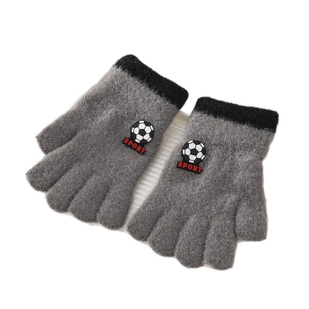 Bērnu ziemas cimdi ar animācijas futbola motīvu | adīti • jakarda • silti • unisex • vecums 3–10 gadi • ziema