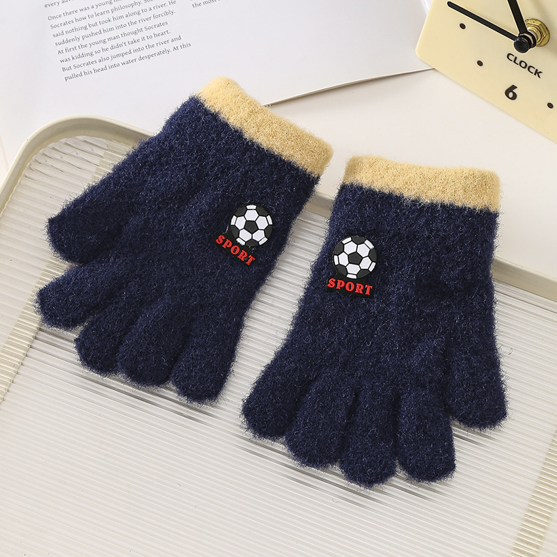 Bērnu ziemas cimdi ar animācijas futbola motīvu | adīti • jakarda • silti • unisex • vecums 3–10 gadi • ziema