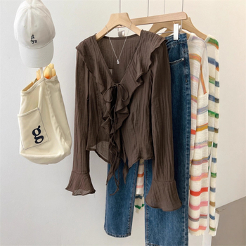 V kakla blūze, pulovera stils, garas piedurknes, platās piedurknes, poliesteris audums.