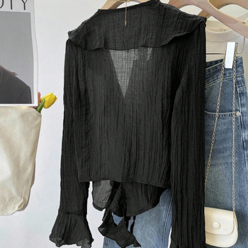 V kakla blūze, pulovera stils, garas piedurknes, platās piedurknes, poliesteris audums.