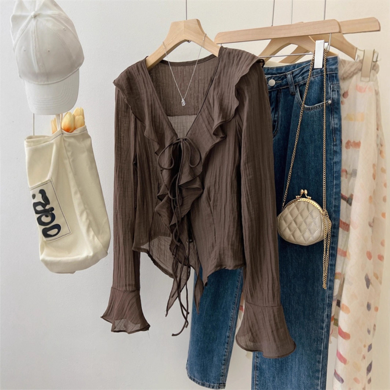 V kakla blūze, pulovera stils, garas piedurknes, platās piedurknes, poliesteris audums.