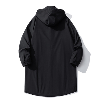 Gobtuvas striukė su stovinančia apykakle, užtrauktuku priekyje, laisvas kirpimas, ilgas