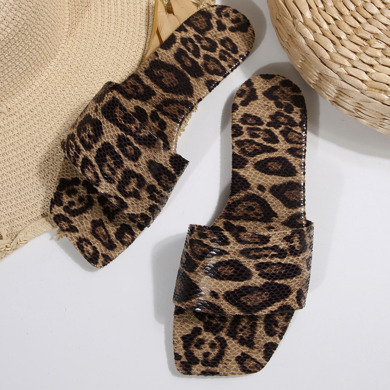 Sieviešu sandales Eiropas–amerikāņu stilā, čūsku raksts, PU augšējā daļa, gumijas zole, slip-on