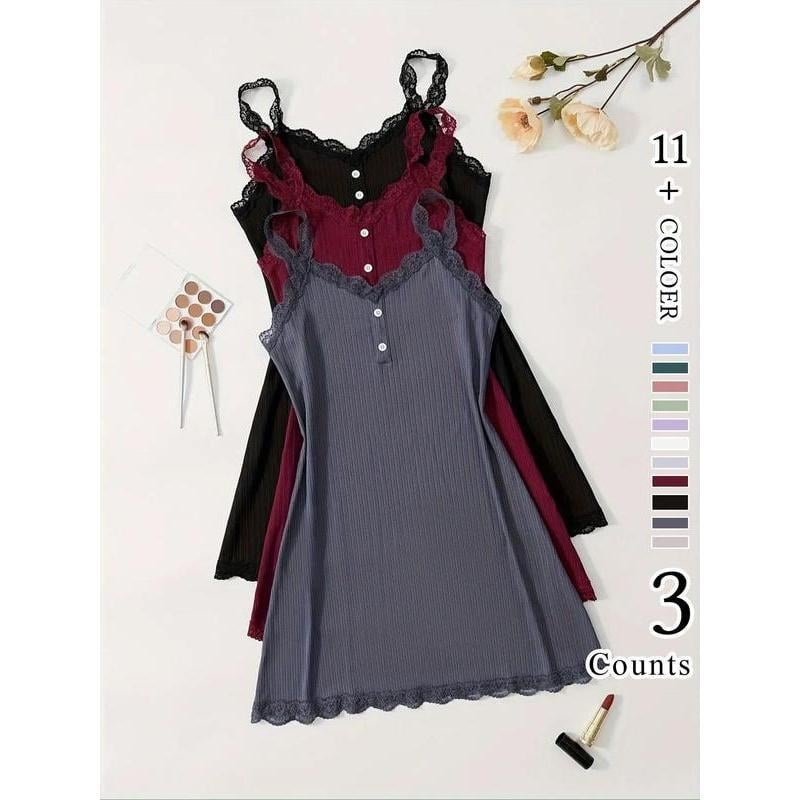 Női hálóruha csipkével, elöl gombokkal és satin masnival, féloldalas plüss anyag, pamut tartalom kevesebb mint 30%, 2025 tavasz