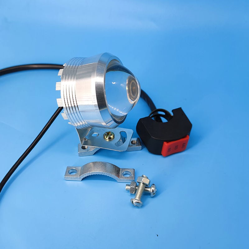 Motorkerékpár LED fényszóró, univerzális 12-85V, állítható fényerő, magas és alacsony fény